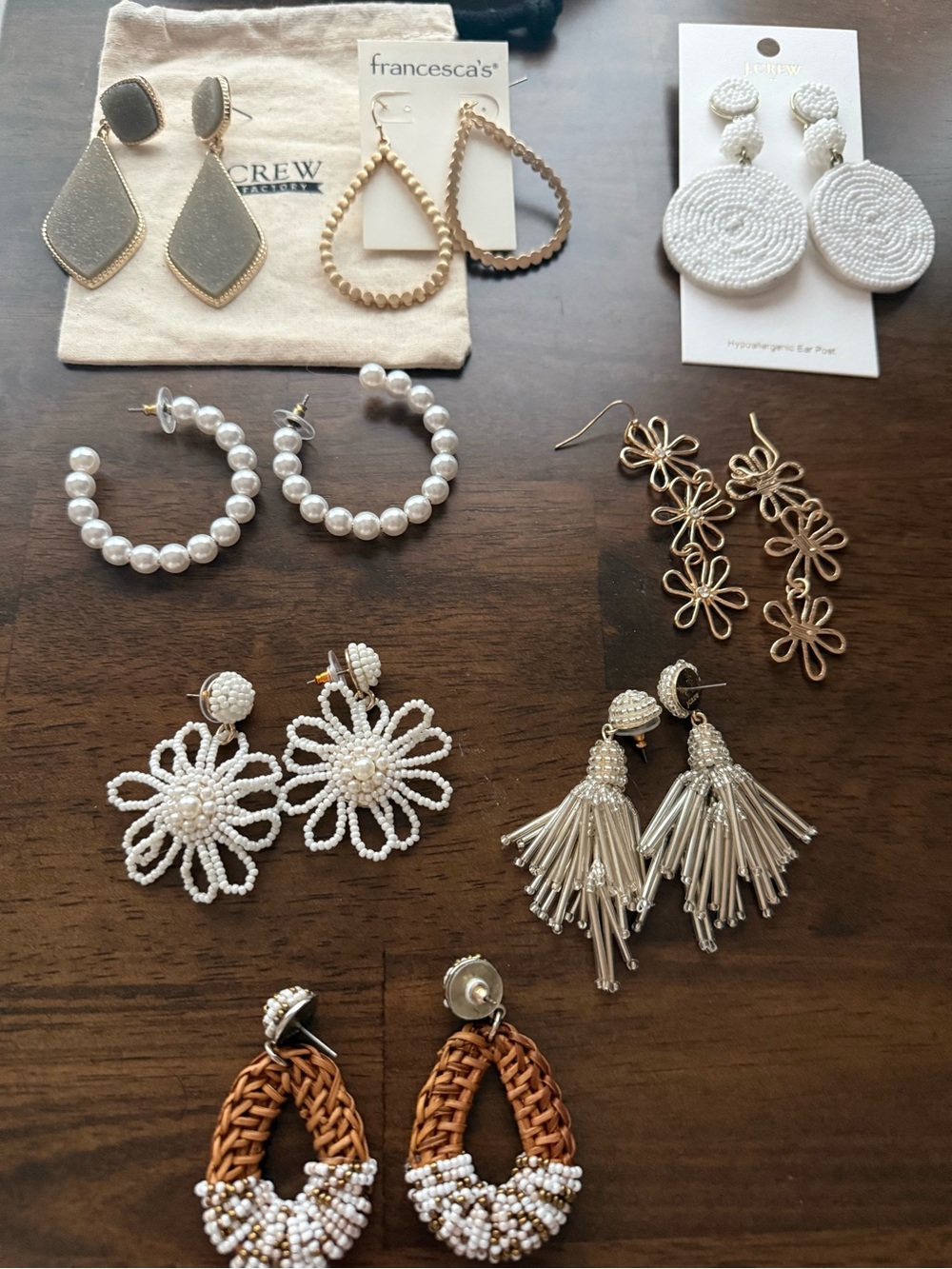 Lot of 8 pairs of neutral color fashion earrings
